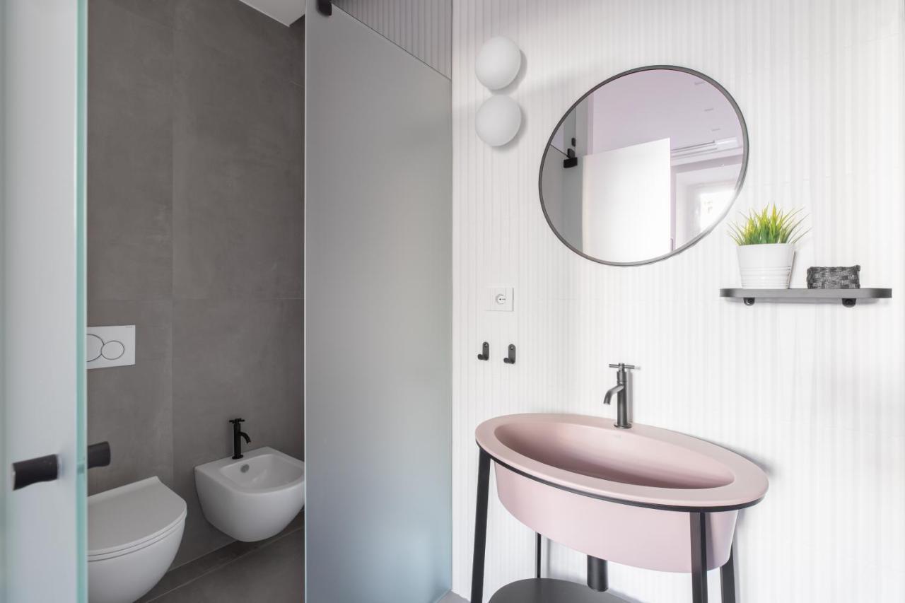 Twin Flowers Apartment In San Giovanni Rom Exterior foto